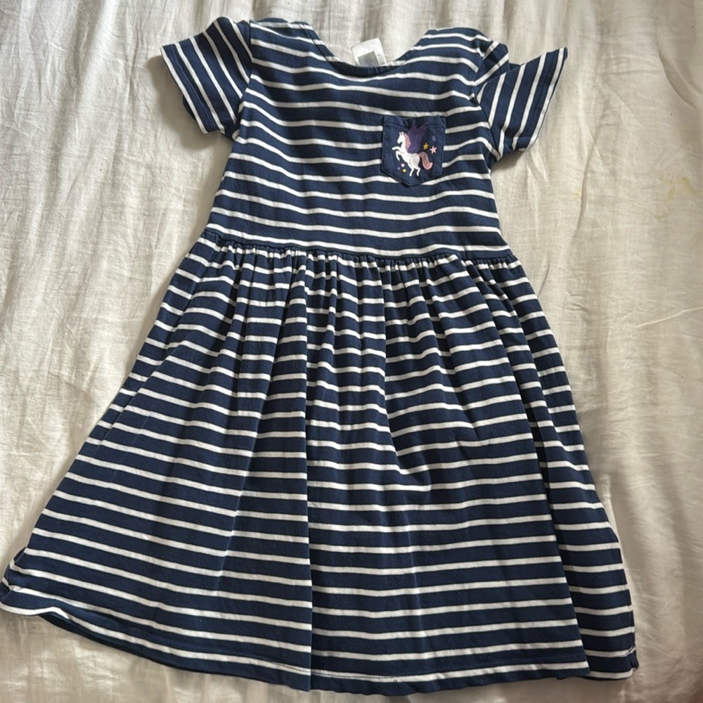 Hanna Anderson girls size 6-7 striped dress with unicorn.